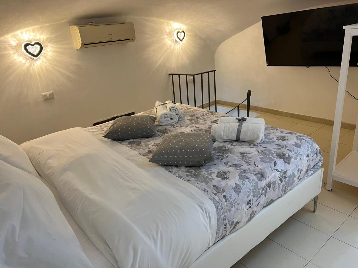 Petite Suite Naples Exterior photo
